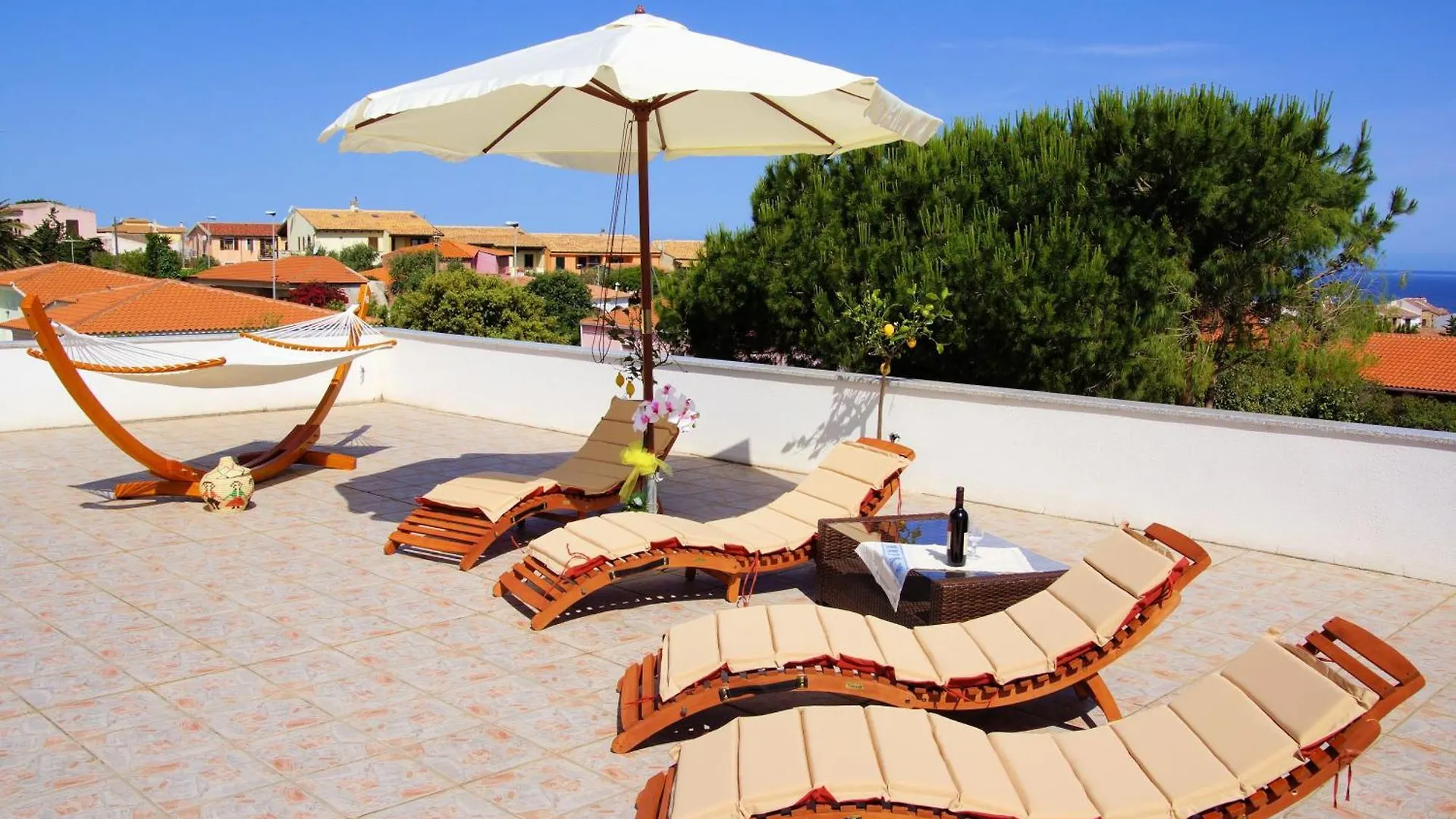 Tolle Ferienwohnung Solevacanze Mit Terrasse Valledoria
